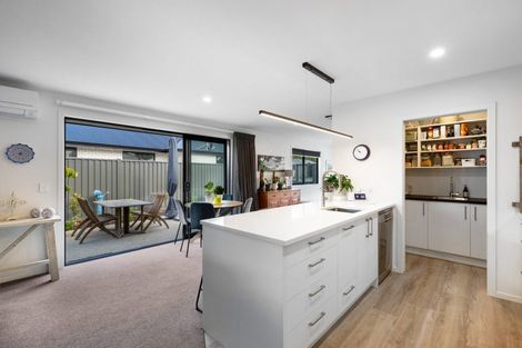 Photo of property in 10 Guano Crescent, Cromwell, 9310