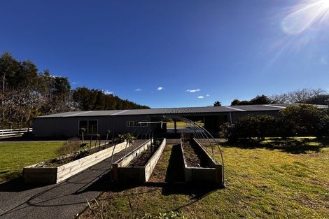 Photo of property in 1158 Coatesville-riverhead Highway, Riverhead, Kumeu, 0892
