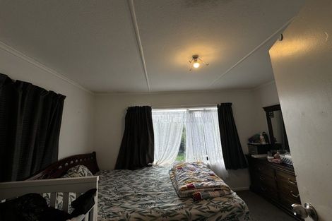 Photo of property in 54 Muir Avenue, Mangere Bridge, Auckland, 2022