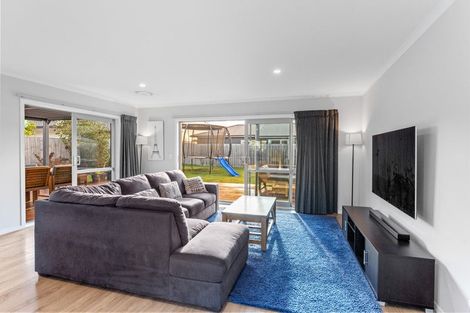 Photo of property in 4 Gallipoli Place, Paraparaumu, 5032