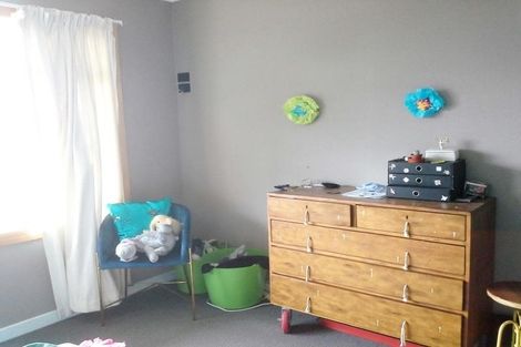 Photo of property in 53 Calvert Road, Lynmouth, New Plymouth, 4310