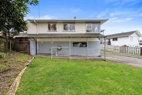 Photo of property in 1/14 Waari Avenue, Sunnyvale, Auckland, 0612
