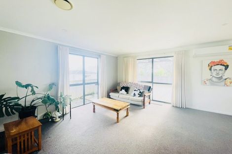 Photo of property in 70a Hobsonville Road, West Harbour, Auckland, 0618