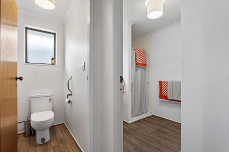 Photo of property in 5a Clemow Road, Fitzroy, New Plymouth, 4312