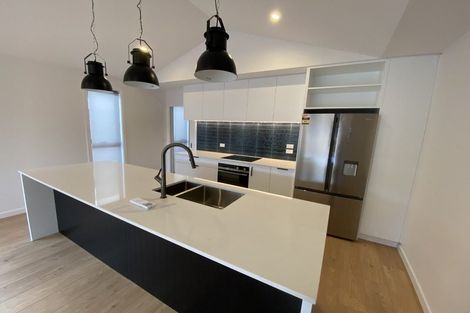 Photo of property in 10 Fallow Street, Jacks Point, 9371