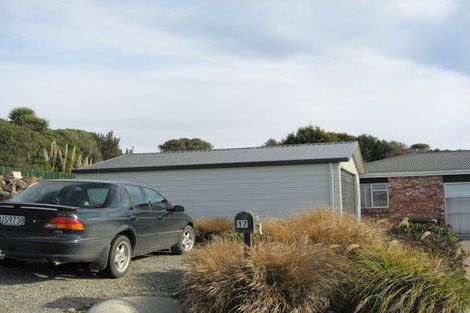Photo of property in 17 Harbour Terrace, Kakanui, Oamaru, 9495