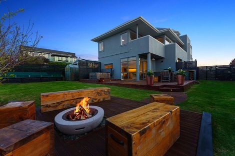 Photo of property in 11 Island View Terrace, Waikanae Beach, Waikanae, 5036