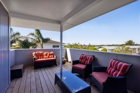 Photo of property in 22 Culzean Grove, Bell Block, New Plymouth, 4312