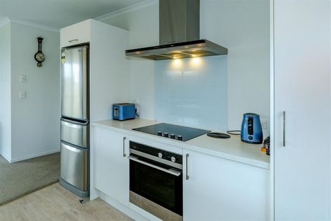 Photo of property in 17 Eric Melrose Lane, Halswell, Christchurch, 8025