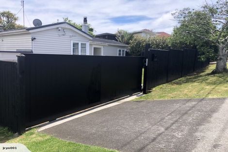 Photo of property in 65 Barrack Road, Mount Wellington, Auckland, 1060