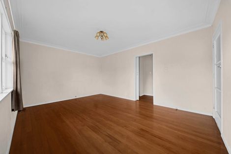Photo of property in 2/62 Great South Road, Papakura, 2110