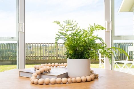 Photo of property in 195 Mark Avenue, Grenada Village, Wellington, 6037