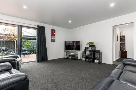 Photo of property in 28 Bradwell Crescent, Halswell, Christchurch, 8025