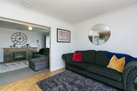 Photo of property in 26 Wallath Road, Westown, New Plymouth, 4310