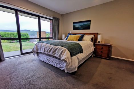 Photo of property in 103 Bing Lucas Drive, Tawa, Wellington, 5028