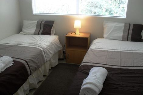 Photo of property in 54 Lincoln Avenue, Tawa, Wellington, 5028