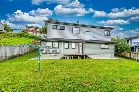 Photo of property in 10a Yule Place, Massey, Auckland, 0614