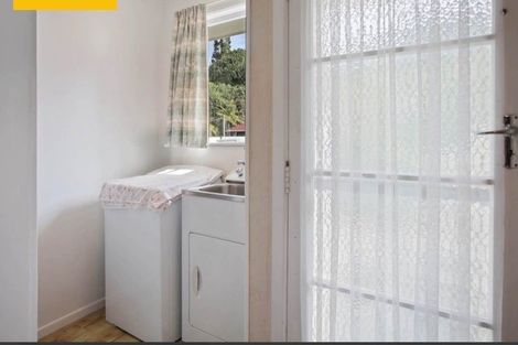 Photo of property in 70 Lake Road, Northcote, Auckland, 0627