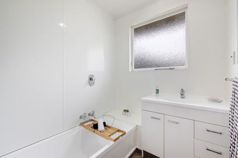 Photo of property in 3 Kilburn Street, Bishopdale, Christchurch, 8053