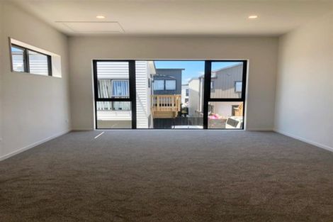 Photo of property in 50 Opoka Street, Papakura, 2110