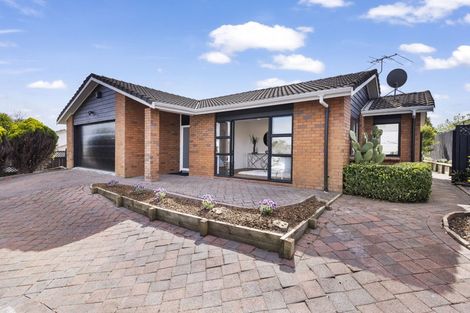 Photo of property in 13 Edendale Road, Somerville, Auckland, 2014