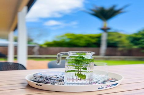 Photo of property in 21 Kohekohe Road, Waikanae, 5036