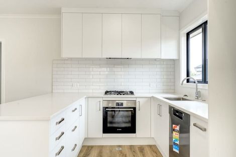 Photo of property in 2/49 Hinton Avenue, Forest Lake, Hamilton, 3200