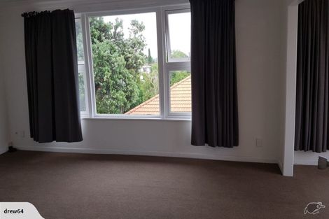 Photo of property in 44 Exmouth Road, Northcote, Auckland, 0627