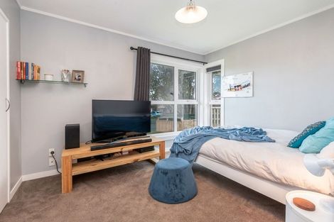 Photo of property in 4 Birman Close, Half Moon Bay, Auckland, 2012