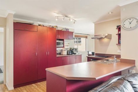 Photo of property in 2/39 Marriott Road, Pakuranga, Auckland, 2010