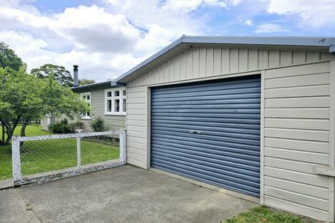 Photo of property in 16 Buller Street, Picton, 7220