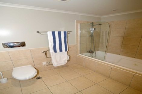 Photo of property in 209/136 Marine Parade, Mount Maunganui, 3116