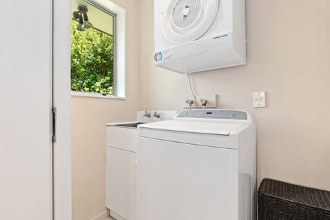 Photo of property in 52 Solomon Avenue, Redwood, Christchurch, 8051