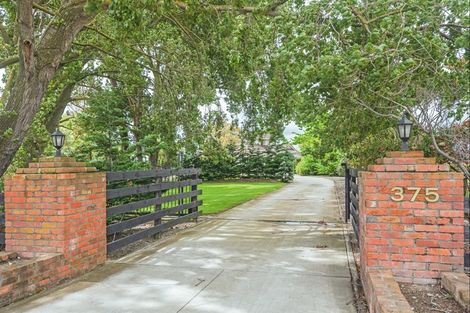 Photo of property in 375 No 1 Line, Longburn, Palmerston North, 4475