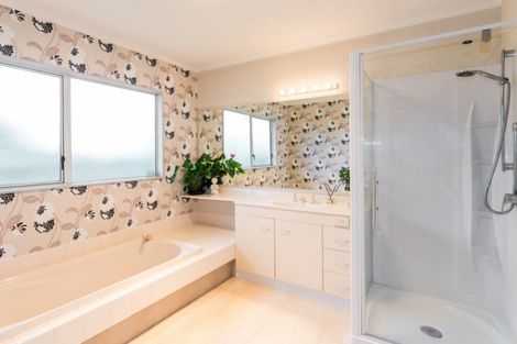 Photo of property in 7 Gresham Place, Taradale, Napier, 4112