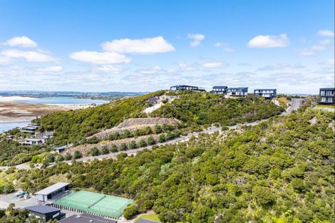 Photo of property in 33 Surf Road, Mangawhai Heads, Mangawhai, 0505