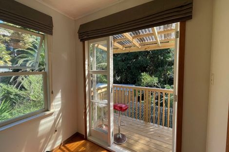 Photo of property in 26 Glen Marine Parade, Glendene, Auckland, 0602