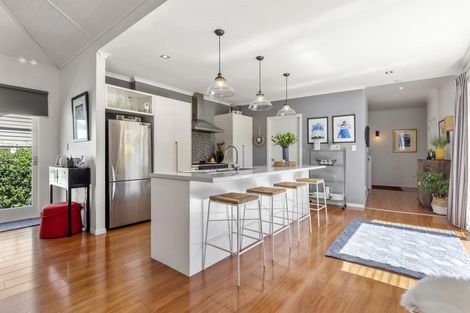 Photo of property in 49 Stanley Point Road, Stanley Point, Auckland, 0624