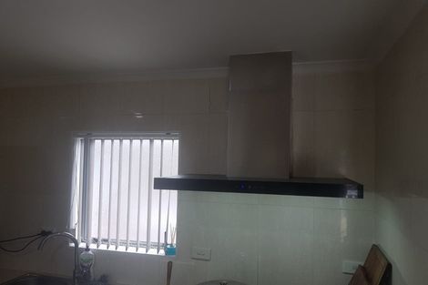 Photo of property in 232 Botany Road, Golflands, Auckland, 2013