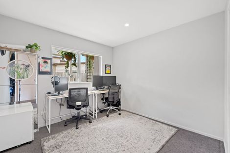 Photo of property in 3 Toutouwai Lane, Favona, Auckland, 2024