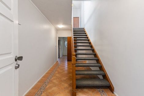 Photo of property in 1 Fyvie Avenue, Tawa, Wellington, 5028