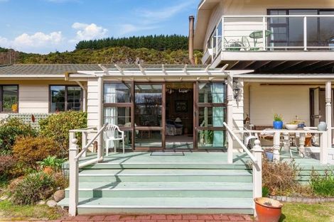 Photo of property in 7 Parekarangaranga Street, Motuoapa, Turangi, 3382
