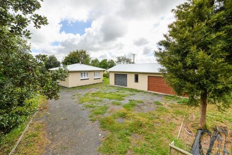 Photo of property in 977 Fitzherbert East Road, Aokautere, Palmerston North, 4471