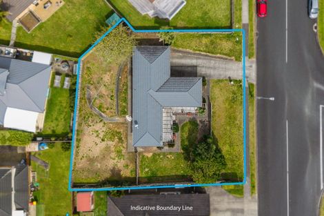 Photo of property in 213 Carnoustie Drive, Wattle Downs, Auckland, 2103