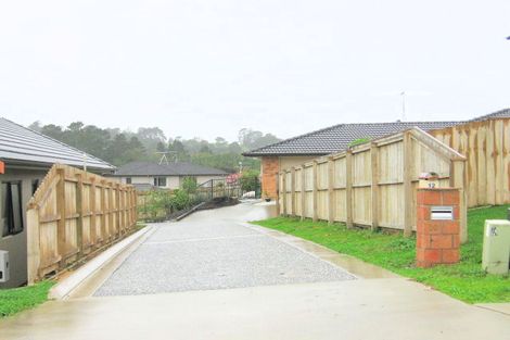 Photo of property in 10 Thomas Hamer Place, Greenhithe, Auckland, 0632