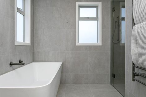 Photo of property in 24 Raupo Crescent, Wharewaka, Taupo, 3330