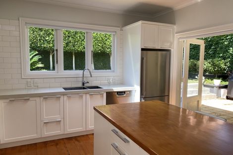 Photo of property in 17 Dedwood Terrace, Saint Marys Bay, Auckland, 1011