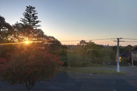 Photo of property in 1/1 Appleyard Crescent, Meadowbank, Auckland, 1072