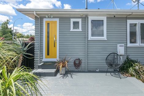 Photo of property in 15 Sandwich Road, St Andrews, Hamilton, 3200