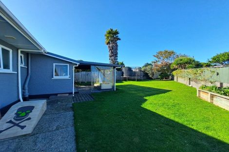 Photo of property in 4 Clyde Street, Ferndale, New Plymouth, 4310